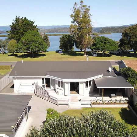 The Great Escape, Luxury Waterfront, Hottub Villa Whitianga Luaran gambar