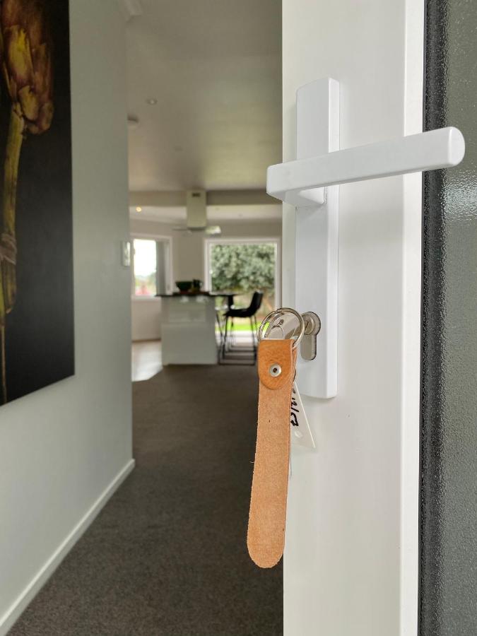 The Great Escape, Luxury Waterfront, Hottub Villa Whitianga Luaran gambar