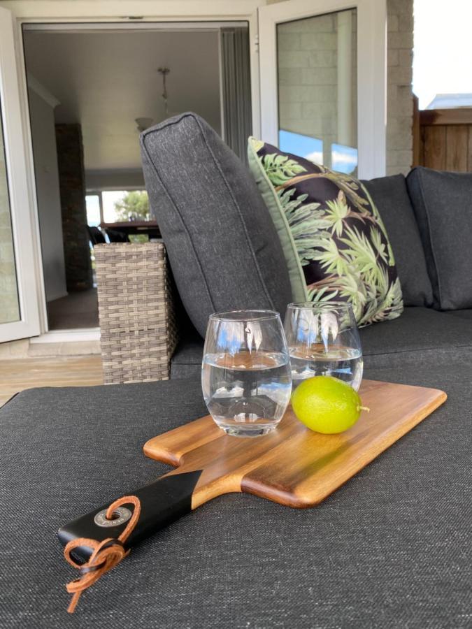 The Great Escape, Luxury Waterfront, Hottub Villa Whitianga Luaran gambar